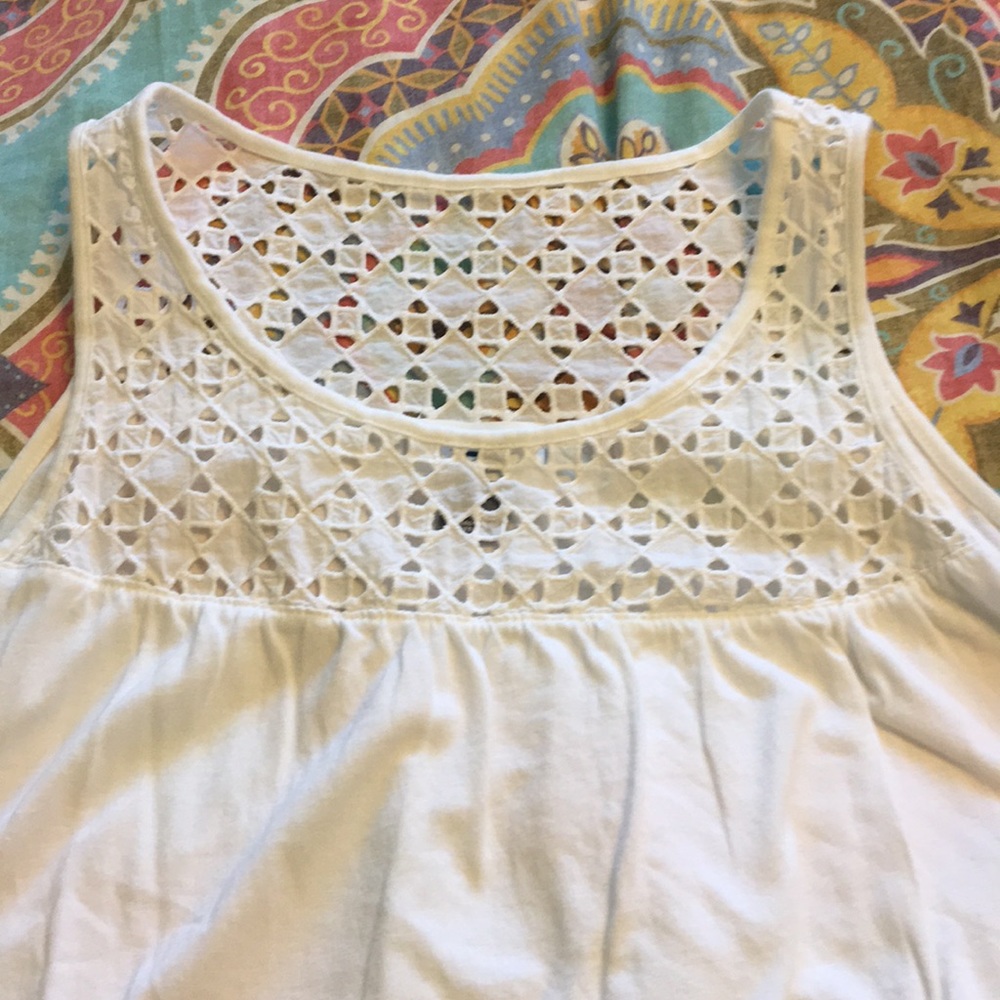 White lace top tank top